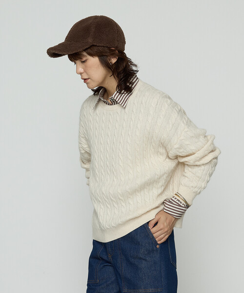COMME CA Wardrobe(コムサワードローブ)の「〔 +サイズ 〕ケーブル編 ニットプルオーバー(ニット/セーター・レディース・イエロー・13号)」の8枚目の写真