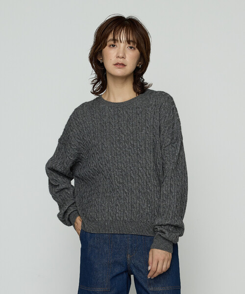 COMME CA Wardrobe(コムサワードローブ)の「〔 +サイズ 〕ケーブル編 ニットプルオーバー(ニット/セーター・レディース・イエロー・13号)」の13枚目の写真