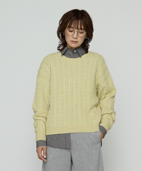 COMME CA Wardrobe(コムサワードローブ)の「〔 +サイズ 〕ケーブル編 ニットプルオーバー(ニット/セーター・レディース・イエロー・13号)」の20枚目の写真