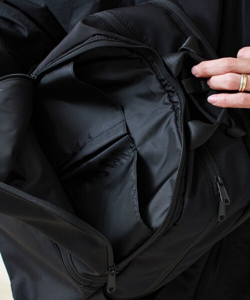 SML(エスエムエル)の「【SML/エスエムエル】RECTANGLE RUCKSACK(バックパック/リュック・メンズ・オリーブ/ブラック・FREE)」の11枚目の写真