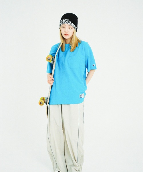 Champion(チャンピオン)の「Champion for X-girl REVERSE WEAVE FACE LABEL S/S TEE(Tシャツ/カットソー・レディース・ブラック/ライトブルー/ホワイト・S/M/L)」の7枚目の写真