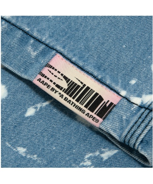 AAPE BY A BATHING APE(エーエイプバイアベイシングエイプ)の「AAPE DENIM SHORTS(デニムパンツ・メンズ・ライトブルー・MEDIUM/LARGE/SMALL/X-LARGE)」の4枚目の写真