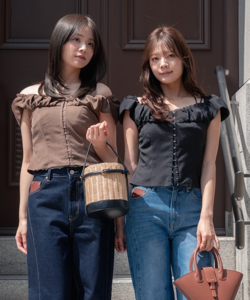 SENEE(セニー)の「front hook gathered tops(フロントホックギャザートップス)(Tシャツ/カットソー・レディース・ブラウン/ブラック・FREE)」の13枚目の写真