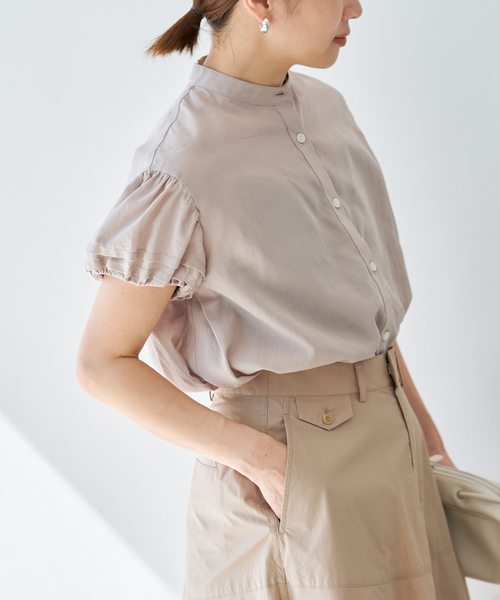 IENA(イエナ)の「《WEB限定/追加》パフスリーブ半袖ブラウス(シャツ/ブラウス・レディース・ブラック/ベージュ・FREE)」の18枚目の写真