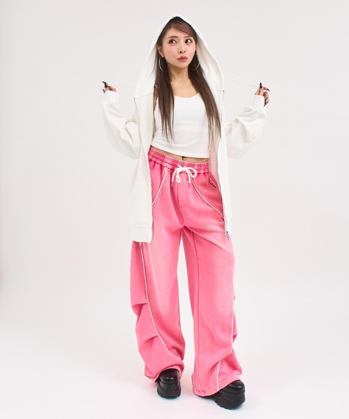 ANAP(アナップ)の「ビッグシルエット フーディパーカー(パーカー・レディース・ブラック/グレー/ホワイト/ピンク・F)」の9枚目の写真