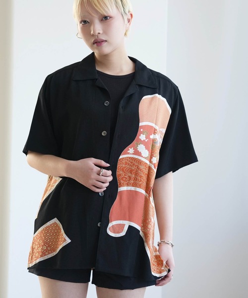 utatane(ウタタネ)の「着物リメイク maison utatane シャツ/ブラウス 黒の金朱波(シャツ/ブラウス・レディース・ブラック・M)」の2枚目の写真