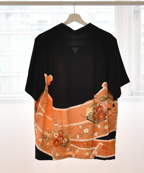 utatane(ウタタネ)の「着物リメイク maison utatane シャツ/ブラウス 黒の金朱波(シャツ/ブラウス・レディース・ブラック・M)」の17枚目の写真