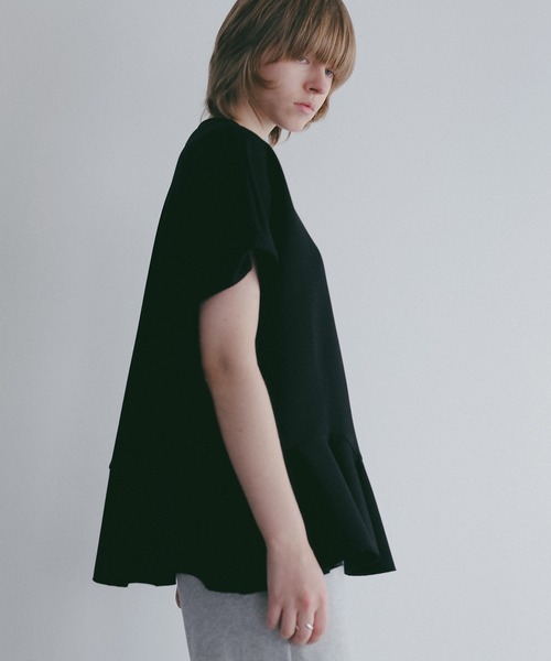 MANOF(マノフ)の「FRILL DOLMAN LOOSE TOPS(Tシャツ/カットソー・レディース・ホワイト/ブラック・F)」の17枚目の写真