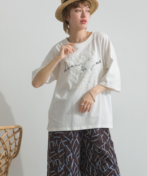 le colis(ルコリ)の「天竺 ジャガード パッチロゴ 刺繍 Tシャツ(Tシャツ/カットソー・レディース・オフホワイト/ブラック・FREE)」の8枚目の写真