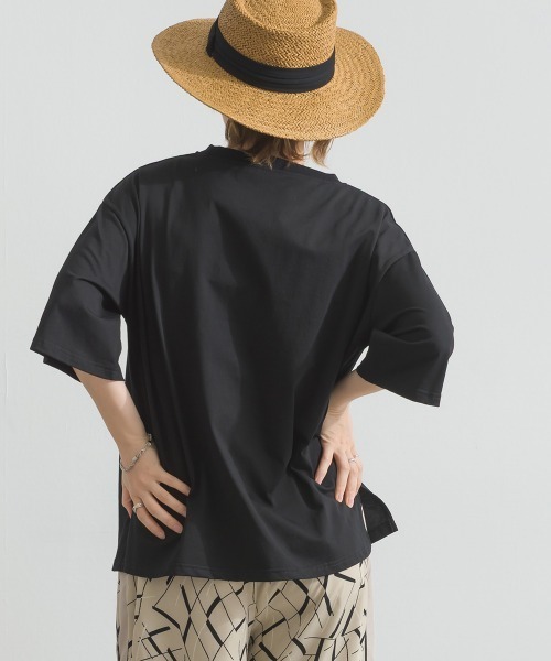 le colis(ルコリ)の「天竺 ジャガード パッチロゴ 刺繍 Tシャツ(Tシャツ/カットソー・レディース・オフホワイト/ブラック・FREE)」の12枚目の写真