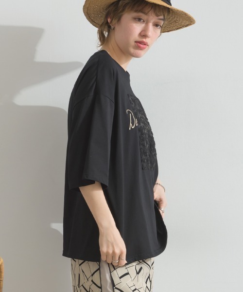 le colis(ルコリ)の「天竺 ジャガード パッチロゴ 刺繍 Tシャツ(Tシャツ/カットソー・レディース・オフホワイト/ブラック・FREE)」の13枚目の写真