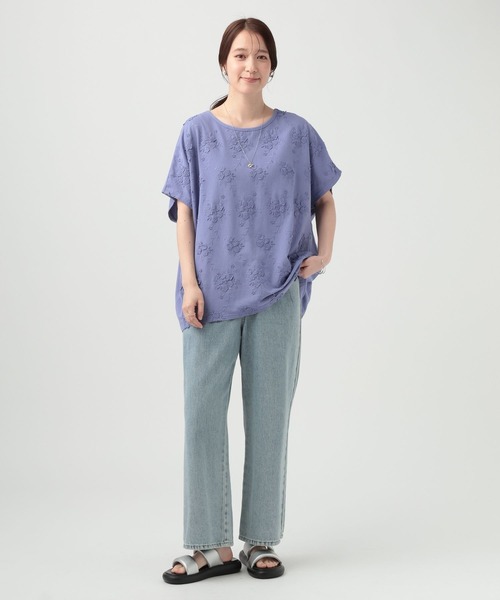 studio CLIP(スタディオクリップ)の「3DレースコクーンTシャツ(Tシャツ/カットソー・レディース・ブラック/ライトグレー/ラベンダー/オフホワイト・FREE)」の6枚目の写真