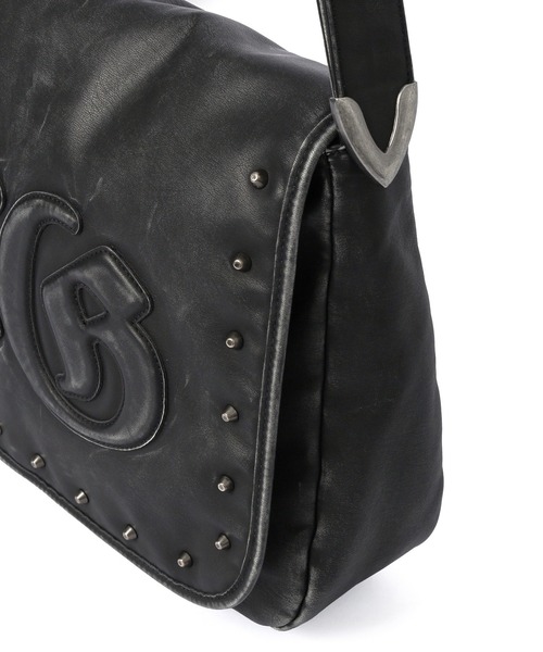 X-girl(エックスガール)の「XG LOGO PATCH STUDDED FAUX LEATHER SHOULDER BAG(ショルダーバッグ・レディース・ブラック/ブラウン・ONE SIZE)」の12枚目の写真