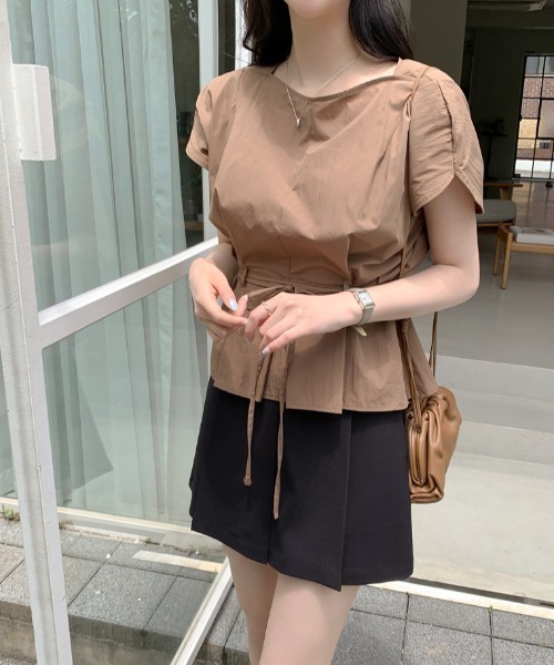 FAVORITO(ファヴォリート)の「リボンシャツトップス(シャツ/ブラウス・レディース・ブラウン/オフホワイト/ピンク・F)」の20枚目の写真