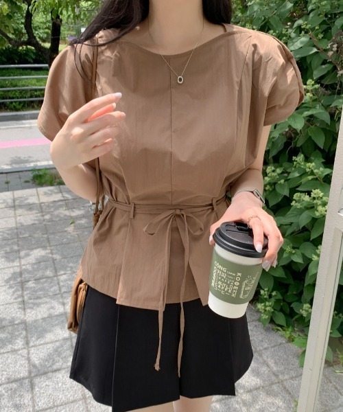 FAVORITO(ファヴォリート)の「リボンシャツトップス(シャツ/ブラウス・レディース・ブラウン/オフホワイト/ピンク・F)」の16枚目の写真