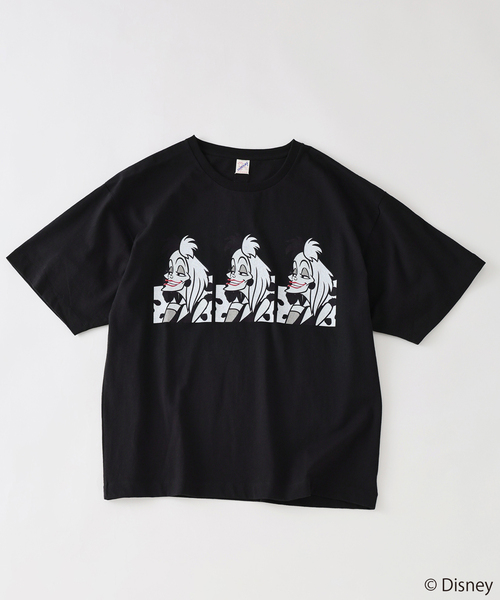 Disney（ディズニー）の「Disney / ディズニーヴィランズ / 別注 FANTASY A&G INC プリントＴシャツ（Tシャツ/カットソー・メンズ・ブラック系その他/ブラック/レッド・LARGE/MEDIUM）」の3枚目の写真