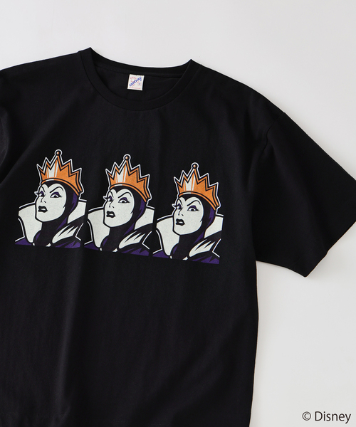 Disney（ディズニー）の「Disney / ディズニーヴィランズ / 別注 FANTASY A&G INC プリントＴシャツ（Tシャツ/カットソー・メンズ・ブラック系その他/ブラック/レッド・LARGE/MEDIUM）」の7枚目の写真
