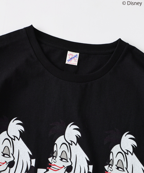 Disney（ディズニー）の「Disney / ディズニーヴィランズ / 別注 FANTASY A&G INC プリントＴシャツ（Tシャツ/カットソー・メンズ・ブラック系その他/ブラック/レッド・LARGE/MEDIUM）」の12枚目の写真