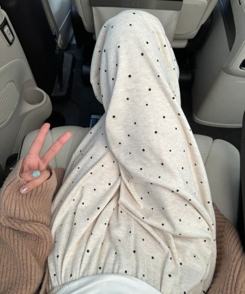 Teem Store(チームストア)の「リラックススウェットワイドパンツ 無地 ドット柄 ルームパンツ イージーパンツ(その他パンツ・レディース・アイボリー/アイボリー系1/グレー系1/チャコール/グレー系2/グレー・F)」の19枚目の写真