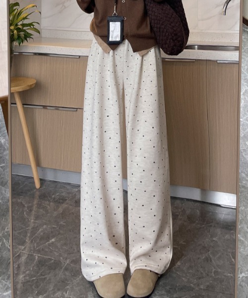 Teem Store(チームストア)の「リラックススウェットワイドパンツ 無地 ドット柄 ルームパンツ イージーパンツ(その他パンツ・レディース・アイボリー/アイボリー系1/グレー系1/チャコール/グレー系2/グレー・F)」の21枚目の写真