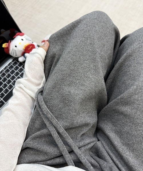 Teem Store(チームストア)の「リラックススウェットワイドパンツ 無地 ドット柄 ルームパンツ イージーパンツ(その他パンツ・レディース・アイボリー/アイボリー系1/グレー系1/チャコール/グレー系2/グレー・F)」の10枚目の写真