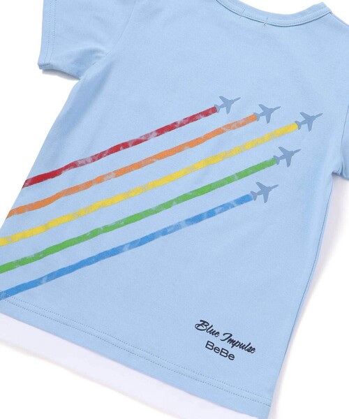 BeBe(ベベ)の「【ブルーインパルス】スモーク飛行プリント天竺半袖Tシャツ(Tシャツ/カットソー・キッズ・ホワイト/ブルー・110cm/120cm/130cm/140cm)」の18枚目の写真