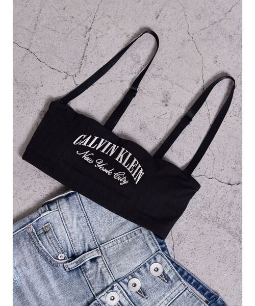 GYDA(ジェイダ)の「Calvin Klein LIGHTLY LINED BANDEAU(その他トップス・レディース・ブラック・SMALL)」の1枚目の写真