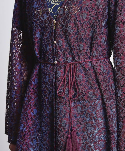 ROSE BUD（ローズバッド）の「(mag.by c)FRONT OPEN LACE DRESS（ワンピース・レディース・オフホワイト/バーガンディー・ONE SIZE）」の6枚目の写真