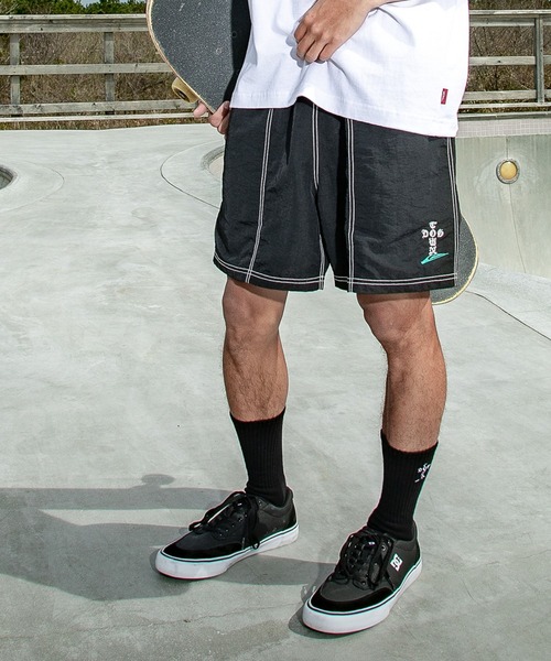 Quiksilver(クイックシルバー)の「<QUIKSILVER X DOGTOWN>メンズ DTQS NYLON SHORTS バギーショートパンツ 17インチ【2026年夏モデル】(その他パンツ・メンズ・ブラック/カーキ・LARGE/X-LARGE)」の19枚目の写真