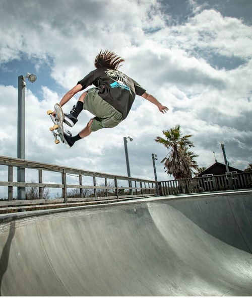 Quiksilver(クイックシルバー)の「<QUIKSILVER X DOGTOWN>メンズ DTQS NYLON SHORTS バギーショートパンツ 17インチ【2026年夏モデル】(その他パンツ・メンズ・ブラック/カーキ・LARGE/X-LARGE)」の17枚目の写真