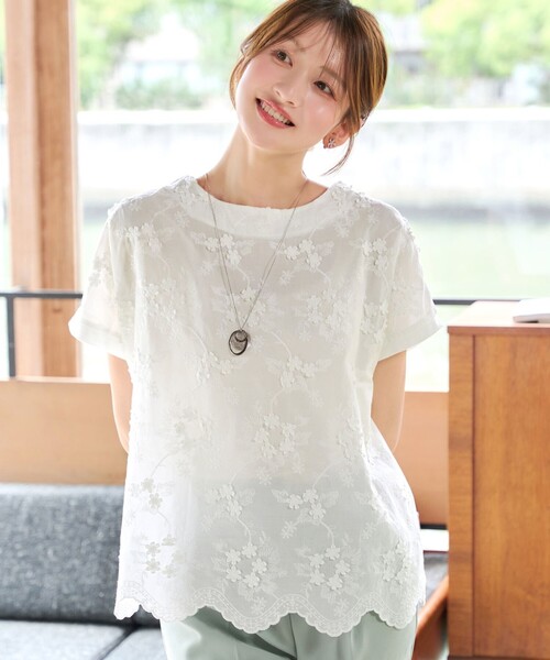 Tiaclasse(ティアクラッセ)の「スカラップレースコンビトップス(Tシャツ/カットソー・レディース・オフホワイト/グリーン/ブラック/パープル・L/M)」の1枚目の写真