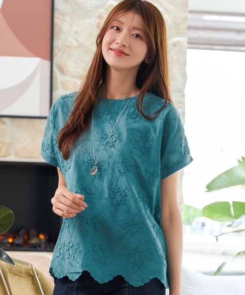 Tiaclasse(ティアクラッセ)の「スカラップレースコンビトップス(Tシャツ/カットソー・レディース・オフホワイト/グリーン/ブラック/パープル・L/M)」の3枚目の写真
