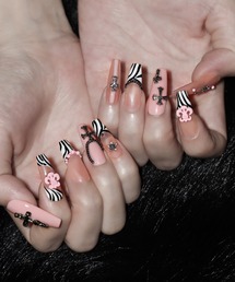 me+em select(�~�[���Z���N�g)�̃s���N�[�u���t�����`�N���X�`�F�[���l�C���`�b�v�^pink zebra french cross chain nail tips(�l�C���V�[��/�l�C���`�b�v)