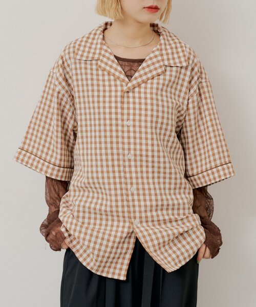 WHIMSIC（ウィムジック）の「【UNISEX】ギンガムチェックバンダナ付きスリーピングシャツ（シャツ/ブラウス・メンズ・ブラック/ブルー/キャメル・FREE）」の3枚目の写真