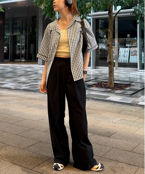 WHIMSIC(ウィムジック)の「【UNISEX】ギンガムチェックバンダナ付きスリーピングシャツ(シャツ/ブラウス・メンズ・ブラック/ブルー/キャメル・FREE)」の13枚目の写真