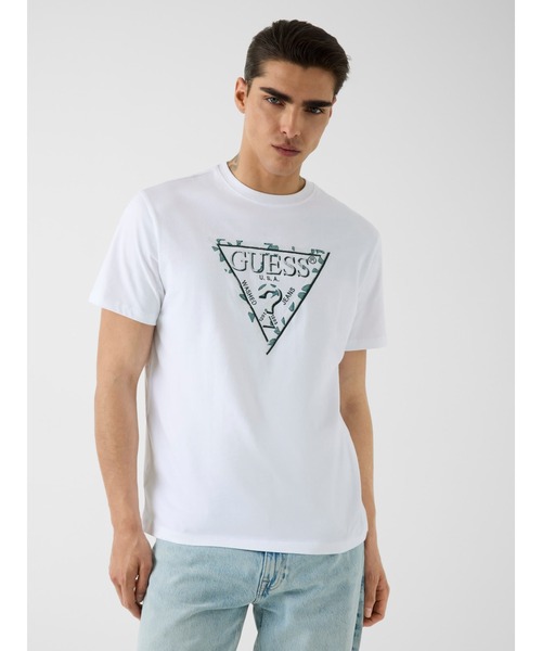 Guess(ゲス)の「TRIANGLE Leaves Embroidery Tee Tシャツ 半袖 ロゴTシャツ(Tシャツ/カットソー・メンズ・ブラック/ホワイト・X-LARGE/SMALL/LARGE/MEDIUM)」の1枚目の写真