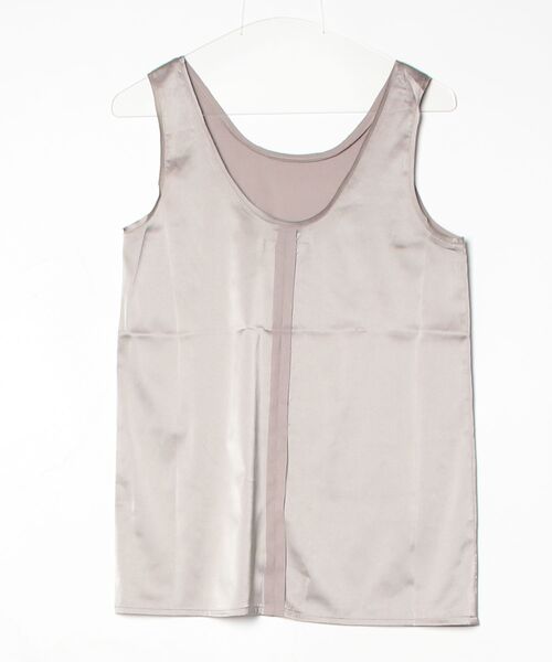 anuke（アンヌーク）の「Satin Uneck Tops 62610405（Tシャツ/カットソー・メンズ・ライトグリーン/ブラック/グレイッシュベージュ・FREE）」の4枚目の写真