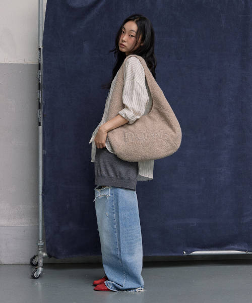 HAVEAWHALE（ハブアホエール）の「boucle pebble bag (BE)（ショルダーバッグ・レディース・その他・FREE）」の7枚目の写真