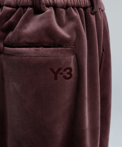 Y-3(ワイスリー)の「Y-3 VELVET CORDUROY TRACK PANTS(その他パンツ・メンズ・バーガンディー・X-SMALL/MEDIUM/LARGE)」の4枚目の写真
