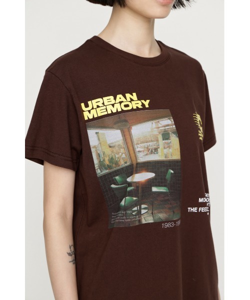 SLY（スライ）の「PHOTO LOGO T/SH フォトロゴTシャツ 夏服 秋服（Tシャツ/カットソー・レディース・ホワイト/ライトブルー/ブラウン/ネイビー・FREE）」の11枚目の写真