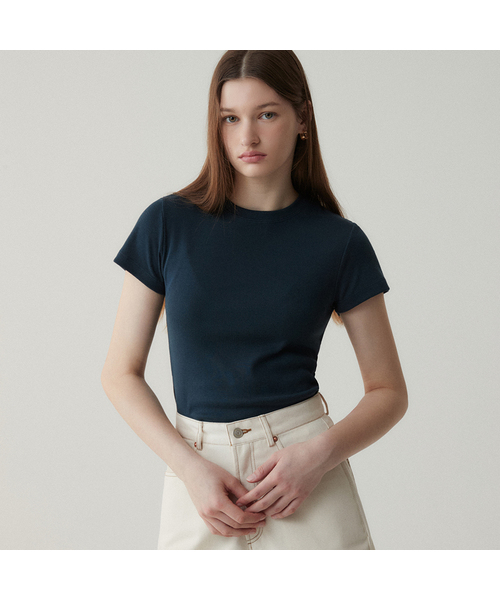 SUARE WOMEN(スアレウーマン)の「(ウィメンズ)エッセンシャルスリムTシャツ - 6カラー(Tシャツ/カットソー・レディース・ホワイト/ブラック/ネイビー/カーキ/ミックスグレー/ブルー・SMALL/MEDIUM)」の1枚目の写真