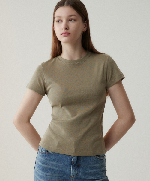 SUARE WOMEN(スアレウーマン)の「(ウィメンズ)エッセンシャルスリムTシャツ - 6カラー(Tシャツ/カットソー・レディース・ホワイト/ブラック/ネイビー/カーキ/ミックスグレー/ブルー・SMALL/MEDIUM)」の9枚目の写真
