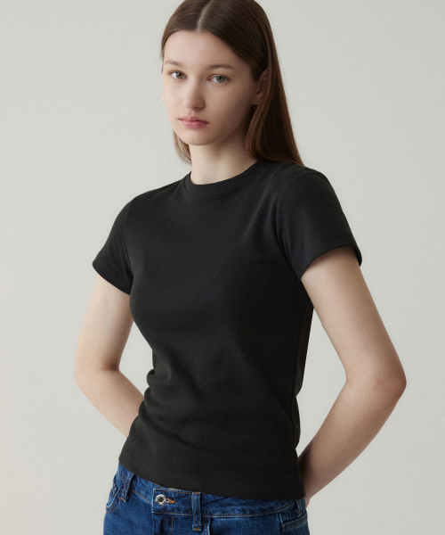 SUARE WOMEN(スアレウーマン)の「(ウィメンズ)エッセンシャルスリムTシャツ - 6カラー(Tシャツ/カットソー・レディース・ホワイト/ブラック/ネイビー/カーキ/ミックスグレー/ブルー・SMALL/MEDIUM)」の11枚目の写真