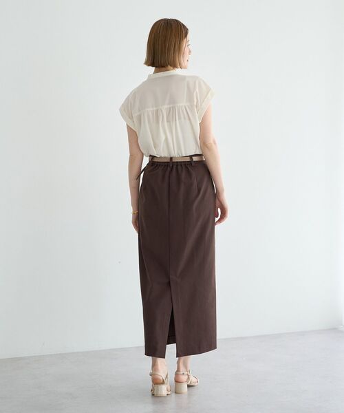 YECCA VECCA(イェッカヴェッカ)の「スモッキングピンタックシャツ(シャツ/ブラウス・レディース・ブルー/オフホワイト/ブラウン・FREE)」の15枚目の写真