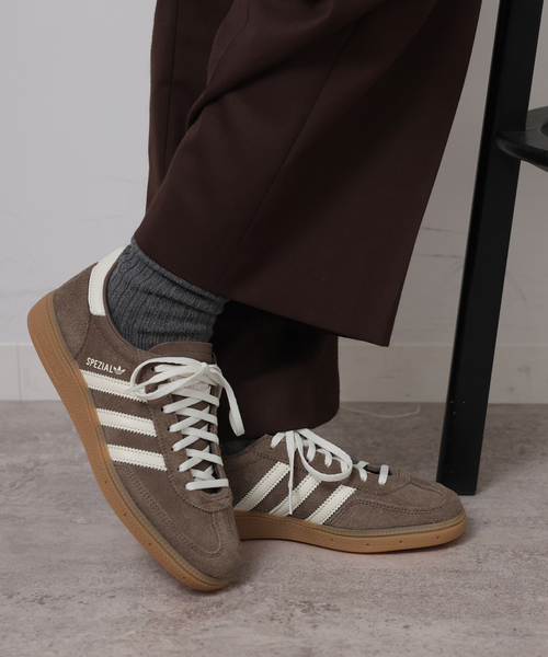 adidas(アディダス)の「adidas/アディダス HANDBALL SPEZIAL W(スニーカー・レディース・ブラウン/ブラック系その他・23cm/24cm/23.5cm/24.5cm/25cm)」の10枚目の写真