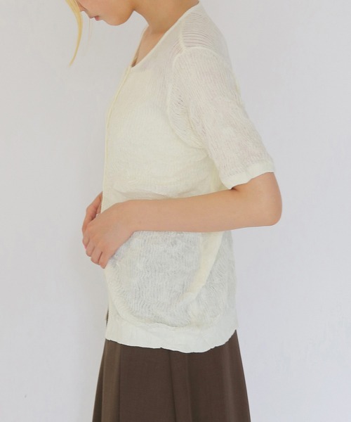 CLEIO(クレイオ)の「【CLEIO】リンクルシアー ボタンカーディガン WRINKLE SHEER BUTTON(Tシャツ/カットソー・レディース・チャコールグレー/ライトグリーン/アイボリー/レッド/ベージュ・FREE)」の9枚目の写真