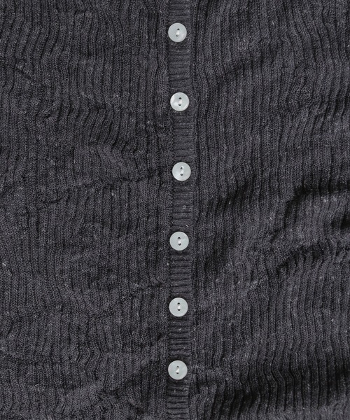 CLEIO(クレイオ)の「【CLEIO】リンクルシアー ボタンカーディガン WRINKLE SHEER BUTTON(Tシャツ/カットソー・レディース・チャコールグレー/ライトグリーン/アイボリー/レッド/ベージュ・FREE)」の13枚目の写真