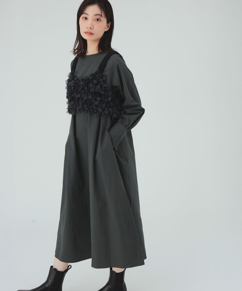 BEAMS HEART(ビームスハート)の「チュール ニット キャミソール × ワンピース(セットアイテム)(ワンピース・レディース・チャコールグレー/ホワイト系その他5/ブラウン系その他・FREE)」の7枚目の写真