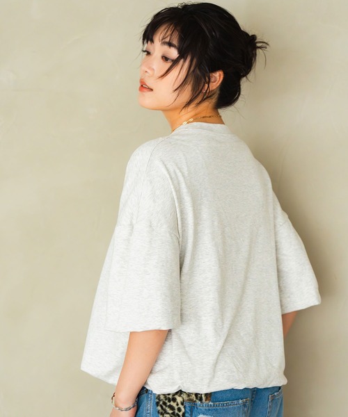 INOIE（イノイエ）の「［INOIE］メランジクールドロップショルダー ルーズカットソー（Tシャツ/カットソー・レディース・アイボリー・S/M）」の2枚目の写真