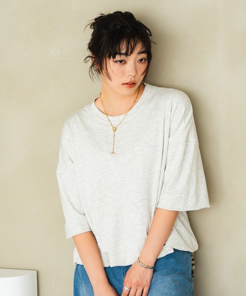 INOIE（イノイエ）の「［INOIE］メランジクールドロップショルダー ルーズカットソー（Tシャツ/カットソー・レディース・アイボリー・S/M）」の3枚目の写真